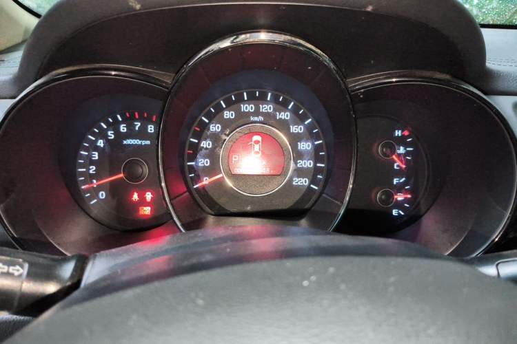 Used Kia K2 2011 Sedan 1.6L Automatic Transmission Premium Instrument Cluster