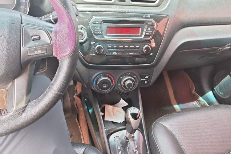 Used Kia K2 2011 Sedan 1.6L Automatic Transmission Premium Audio And AC Panel