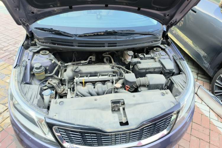 Used Kia K2 2011 Sedan 1.4L Automatic GLS Engine Bay