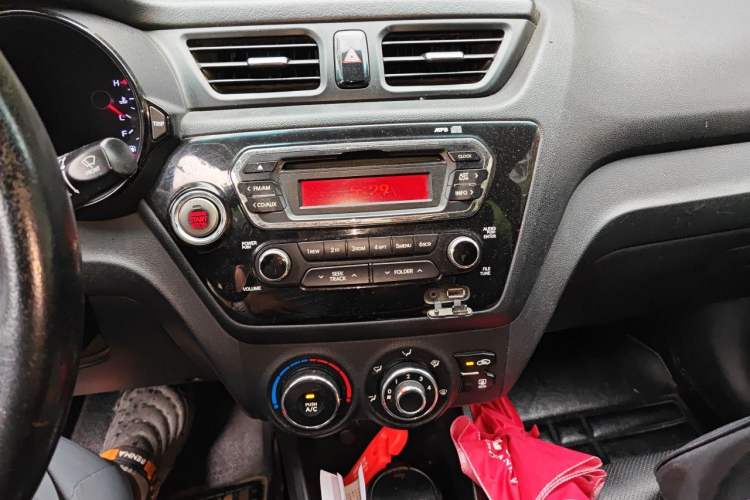 Used Kia K2 2011 Sedan 1.6L Automatic Transmission Premium Audio And AC Panel
