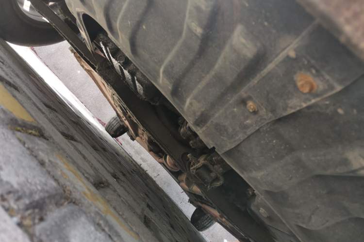 Used Kia K2 2011 Sedan 1.4L Automatic Top-Trim Chassis Front