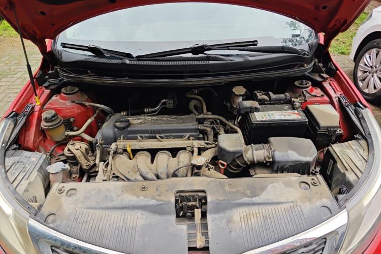Used Kia K2 2011 Sedan 1.6L Automatic Transmission Premium Engine Bay