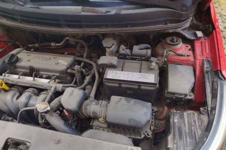 Used Kia K2 2011 Sedan 1.4L Automatic GLS Engine Bay Left