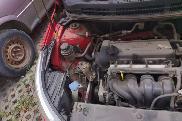 Used Kia K2 2011 Sedan 1.4L Automatic GLS Engine Bay Right