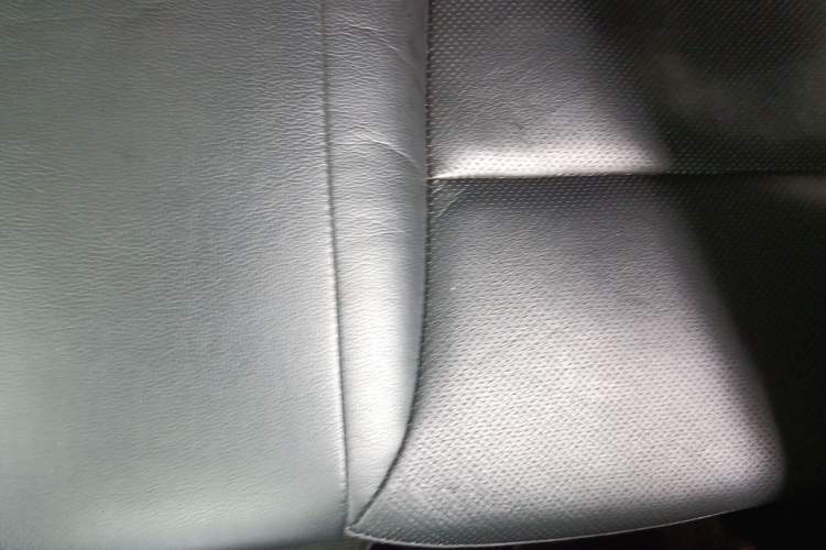 Used Kia K2 2011 Sedan 1.6L Automatic Transmission Premium Left Rear Seat