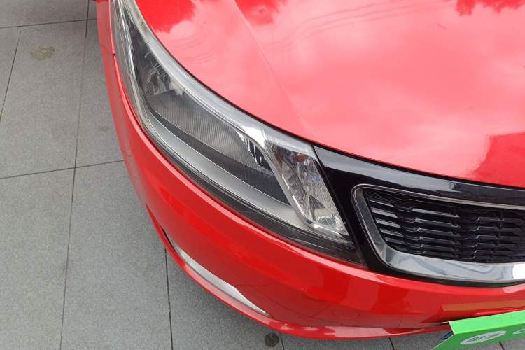 Used Kia K2 2011 Sedan 1.6L Automatic Transmission Premium Right Front Headlight
