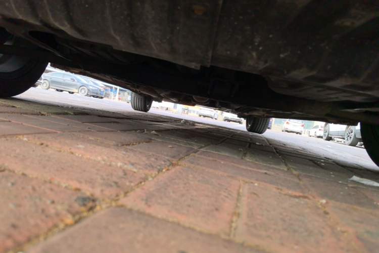 Used Kia K2 2011 Sedan 1.6L Automatic Transmission Premium Chassis Front