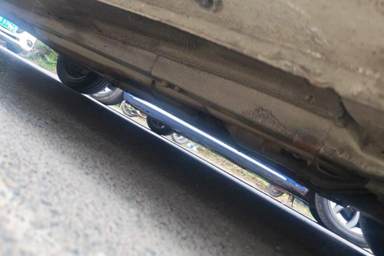 Used Kia K2 2011 Sedan 1.6L Automatic Transmission Premium Chassis Front Right