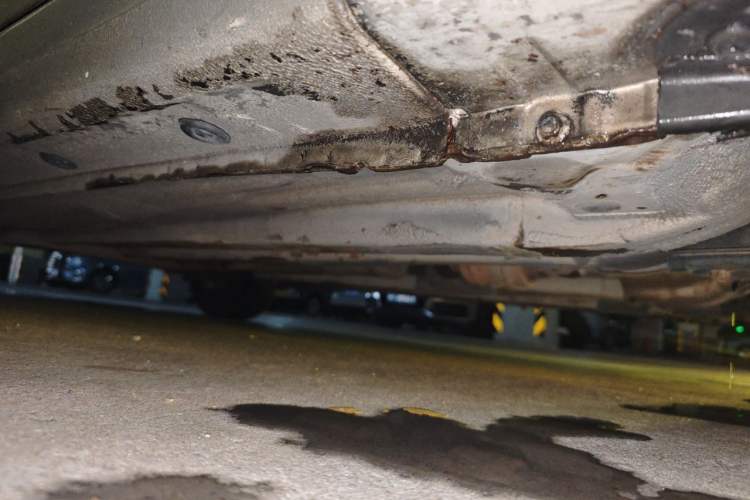 Used Kia K2 2011 Sedan 1.4L Automatic GLS Chassis Front Right