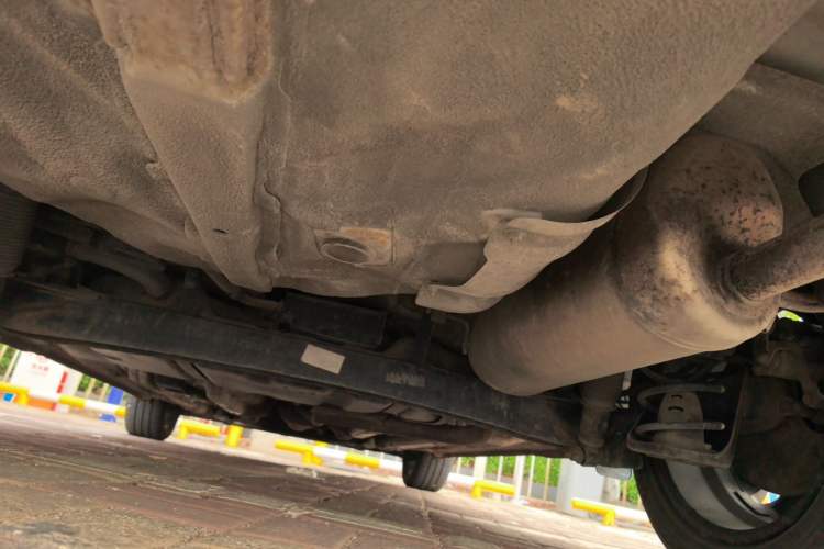 Used Kia K2 2011 Sedan 1.6L Automatic Transmission Premium Chassis Rear