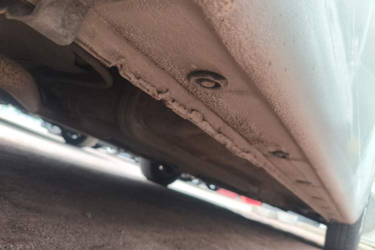Used Kia K2 2011 Sedan 1.4L Automatic GLS Chassis Rear Right