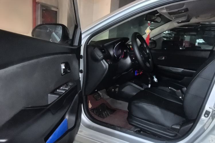 Used Kia K2 2011 Sedan 1.4L Automatic GLS Driver Seat