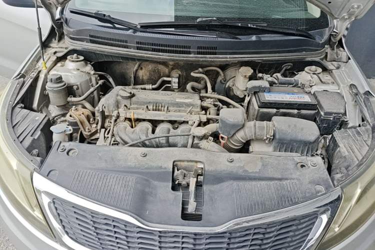 Used Kia K2 2011 Sedan 1.4L Automatic GLS Engine Bay