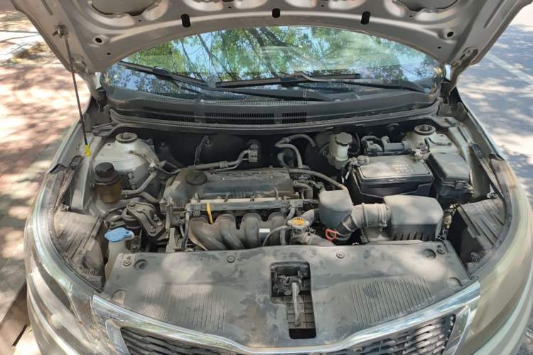Used Kia K2 2011 Sedan 1.4L Automatic GLS Engine Bay