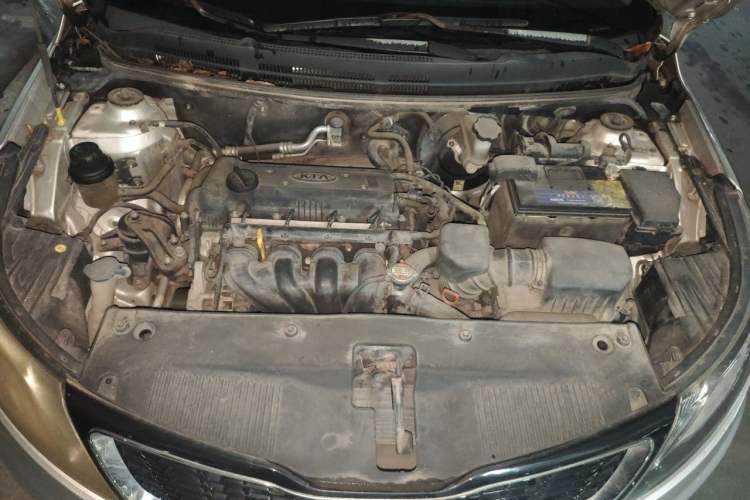 Used Kia K2 2011 Sedan 1.4L Automatic GLS Engine Bay