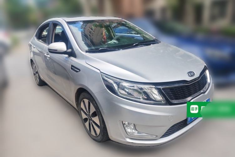 Used Kia K2 2011 Sedan 1.6L Automatic Transmission Premium Front Right 45 Deg