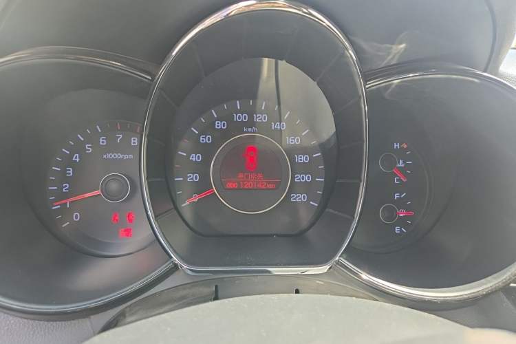 Used Kia K2 2011 Sedan 1.4L MT TOP Instrument Cluster
