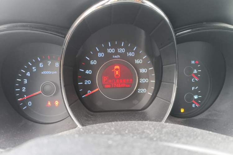 Used Kia K2 2011 Sedan 1.4L Automatic GLS Instrument Cluster
