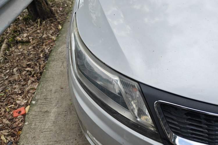 Used Kia K2 2011 Sedan 1.6L Automatic Transmission Premium Right Front Headlight