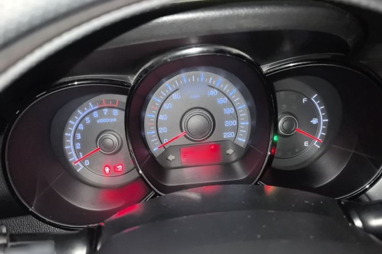 Used Kia K2 2011 Sedan 1.4L Automatic GLS Steering Wheel