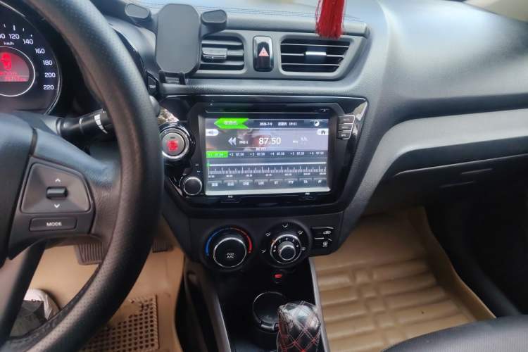 Used Kia K2 2011 Sedan 1.6L Automatic Transmission Premium Audio And AC Panel