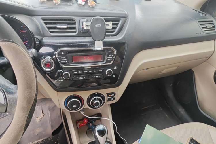 Used Kia K2 2011 Sedan 1.6L Automatic Transmission Premium Audio And AC Panel