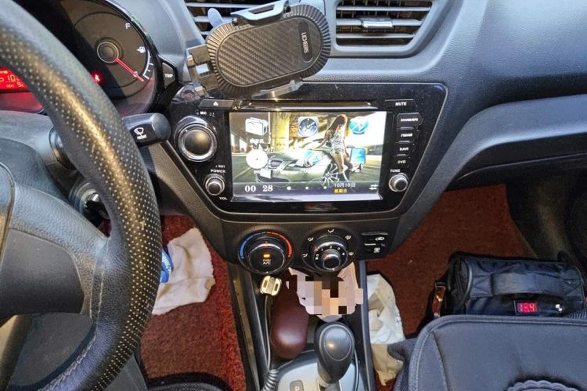 Used Kia K2 2011 Sedan 1.4L Automatic GLS Audio And AC Panel