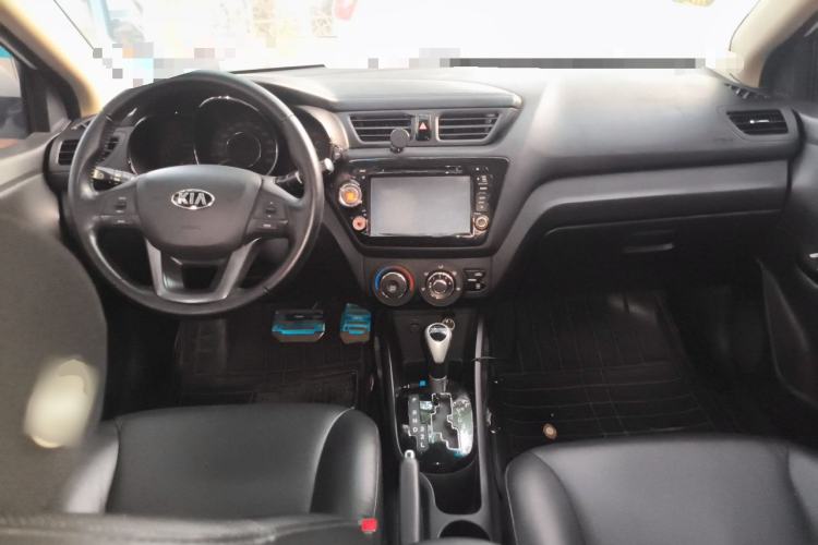 Used Kia K2 2011 Sedan 1.6L Automatic Transmission Premium Center Console
