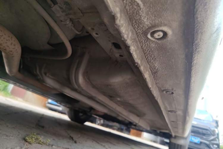 Used Kia K2 2011 Sedan 1.6L Automatic Transmission Premium Chassis Rear Right