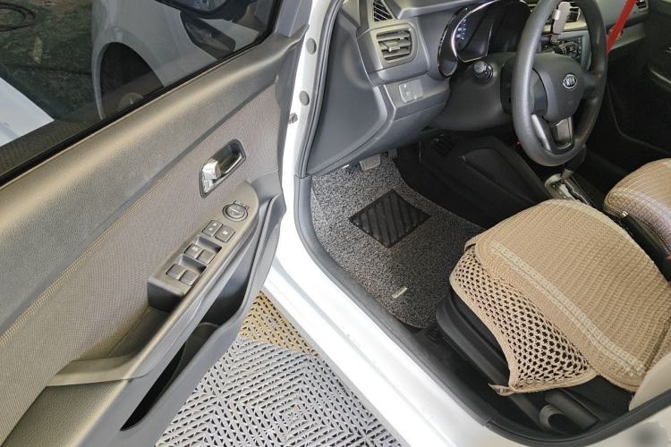 Used Kia K2 2011 Sedan 1.4L Automatic GLS Driver Seat