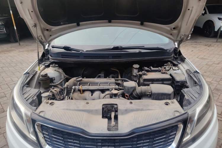 Used Kia K2 2011 Sedan 1.6L Automatic Transmission Premium Engine Bay