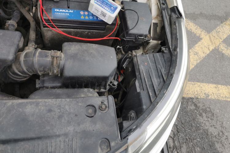 Used Kia K2 2011 Sedan 1.4L Automatic GLS Engine Bay Left