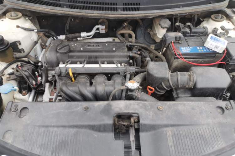 Used Kia K2 2011 Sedan 1.4L Automatic GLS Engine Bay