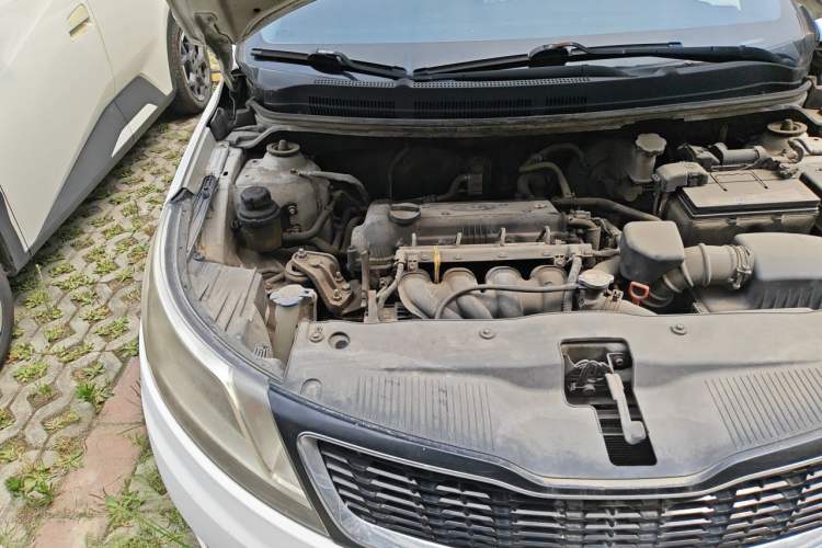 Used Kia K2 2011 Sedan 1.4L Automatic GLS Engine Bay Right