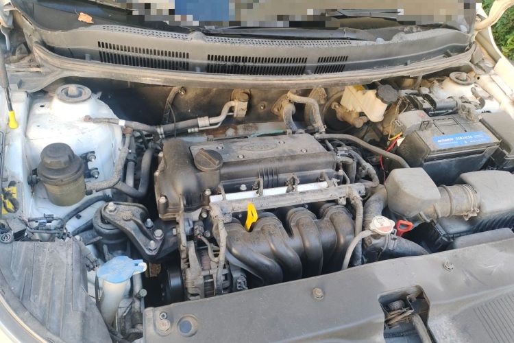 Used Kia K2 2011 Sedan 1.6L Automatic Transmission Premium Engine Bay Right