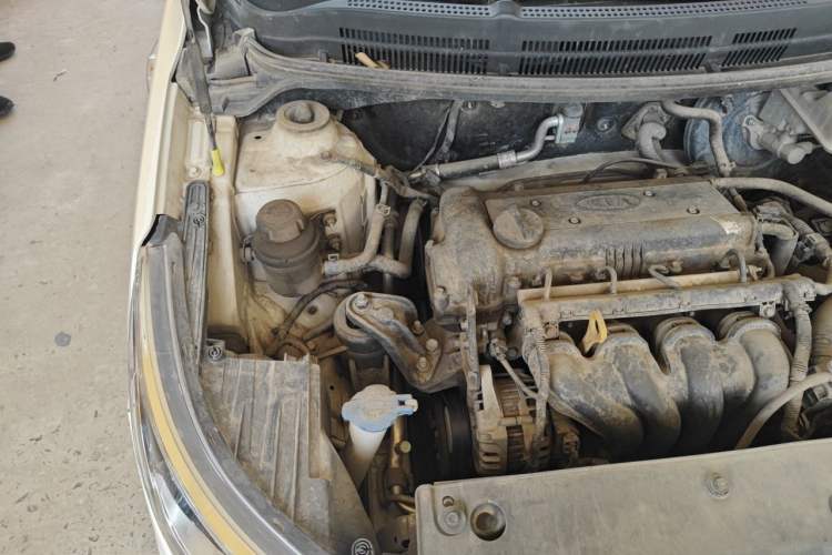 Used Kia K2 2011 Sedan 1.4L Automatic GLS Engine Bay Right