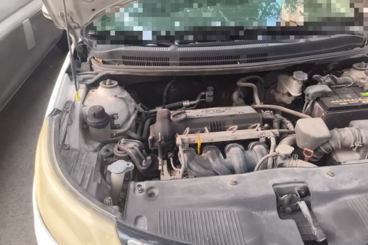 Used Kia K2 2011 Sedan 1.6L Automatic Transmission Premium Engine Bay Right