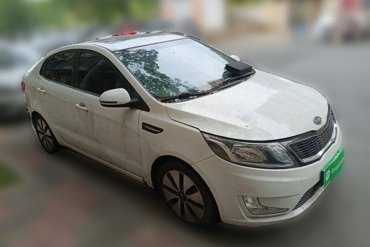 Used Kia K2 2011 Sedan 1.6L Automatic Transmission Premium Exterior 2