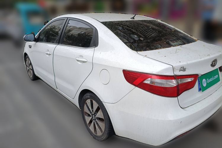 Used Kia K2 2011 Sedan 1.6L Automatic Transmission Premium Exterior 3
