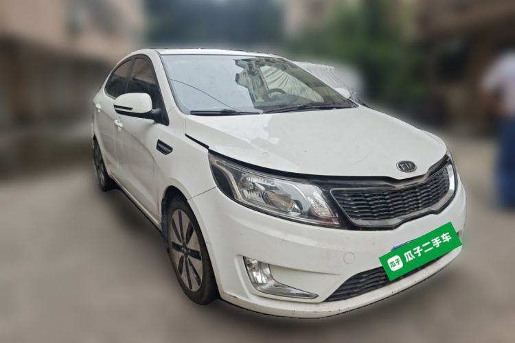 Used Kia K2 2011 Sedan 1.6L Automatic Transmission Premium Front Right 45 Deg