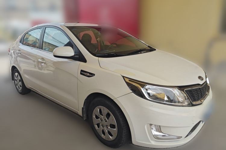 Used Kia K2 2011 Sedan 1.4L Automatic GLS Front Right 45 Deg