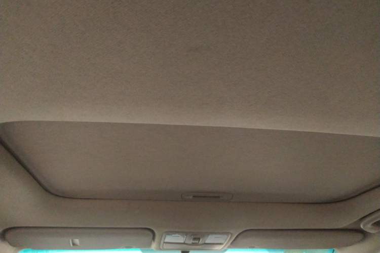 Used Kia K2 2011 Sedan 1.4L Automatic Top-Trim Headliner