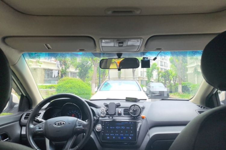 Used Kia K2 2011 Sedan 1.6L Automatic Transmission Premium Headliner