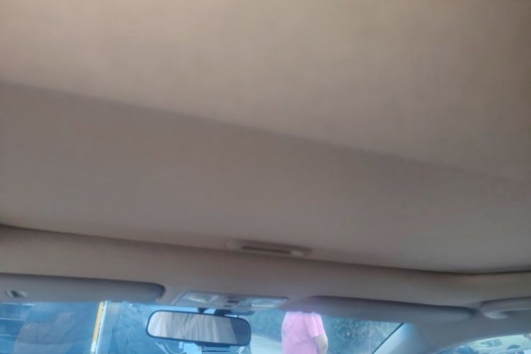 Used Kia K2 2011 Sedan 1.6L Automatic Transmission Premium Headliner