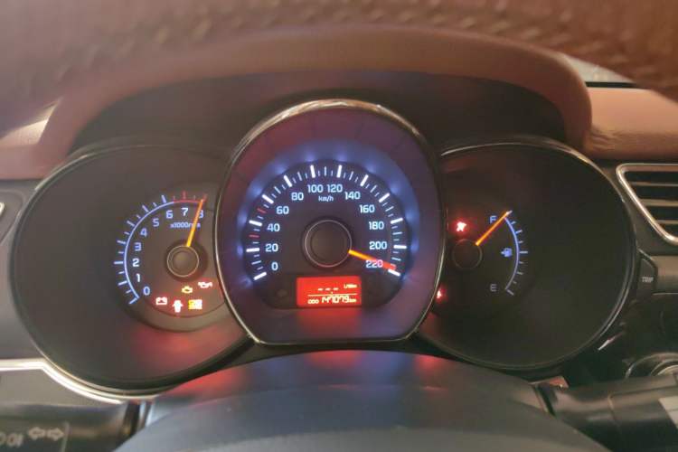 Used Kia K2 2011 Sedan 1.4L Manual Transmission GLS Instrument Cluster