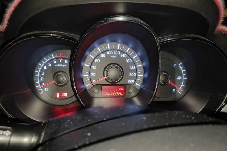 Used Kia K2 2011 Sedan 1.4L Manual Transmission GLS Instrument Cluster