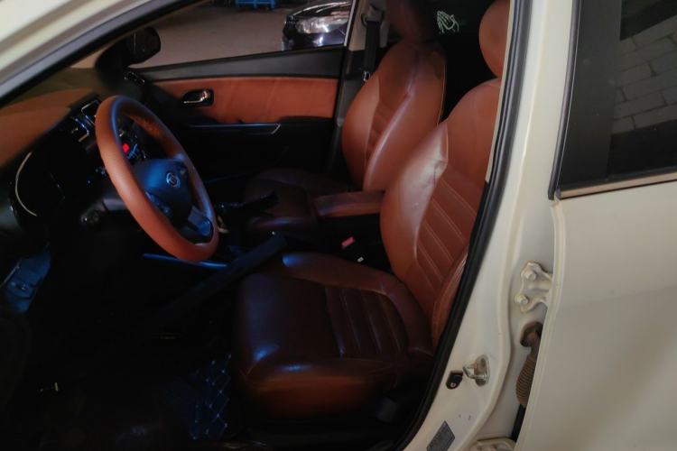 Used Kia K2 2011 Sedan 1.4L Manual Transmission GLS Left Front Seat