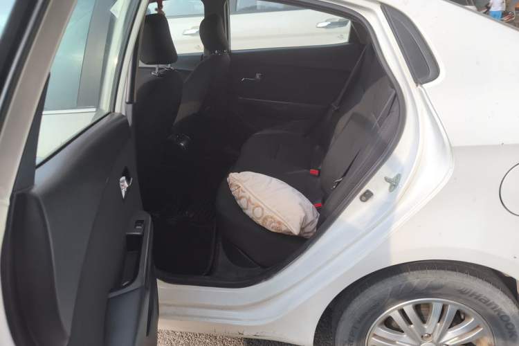 Used Kia K2 2011 Sedan 1.4L Manual Transmission GLS Left Rear Seat