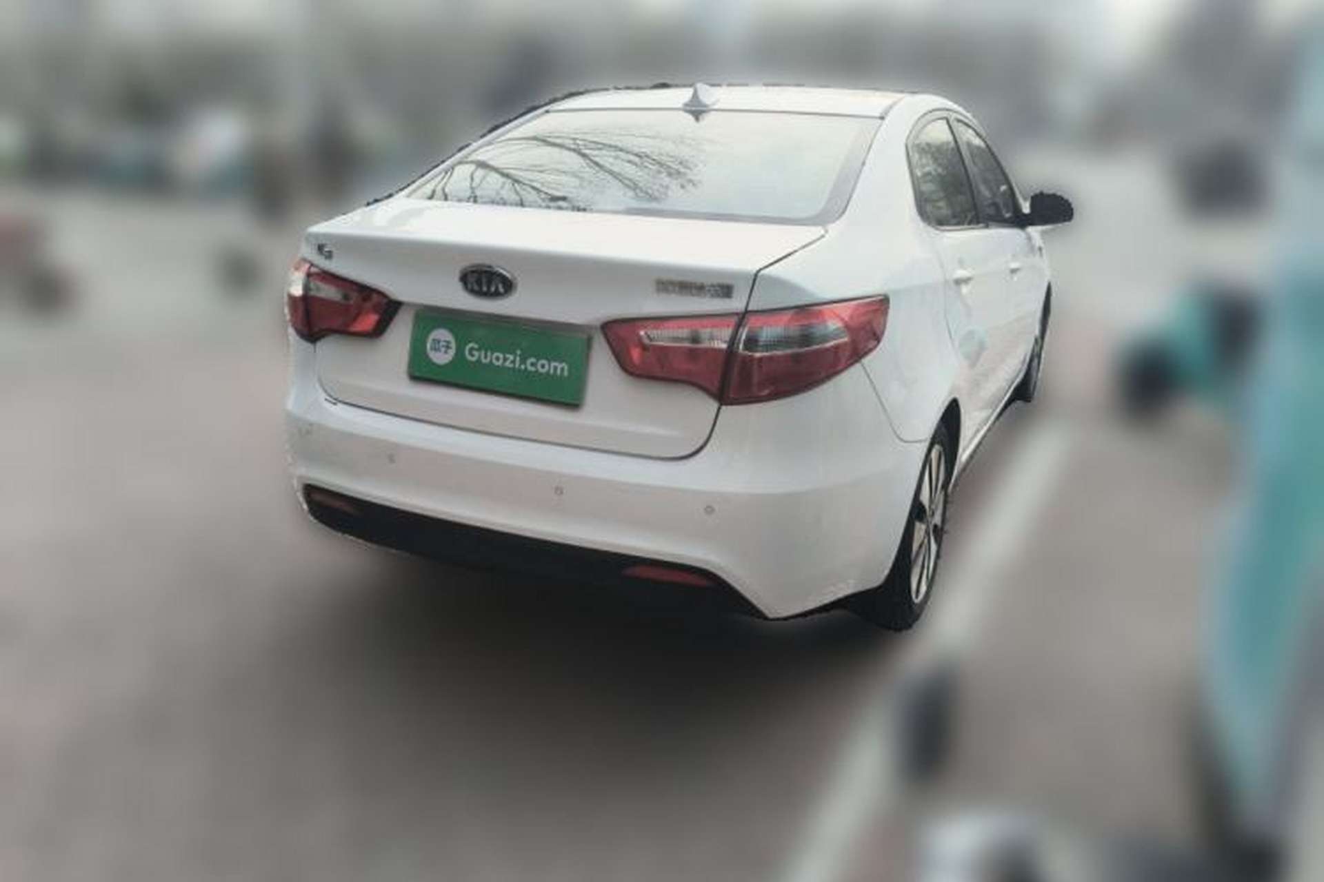 Used Kia K2 2011 Sedan 1.6L Automatic Transmission Premium Rear Right 45 Deg