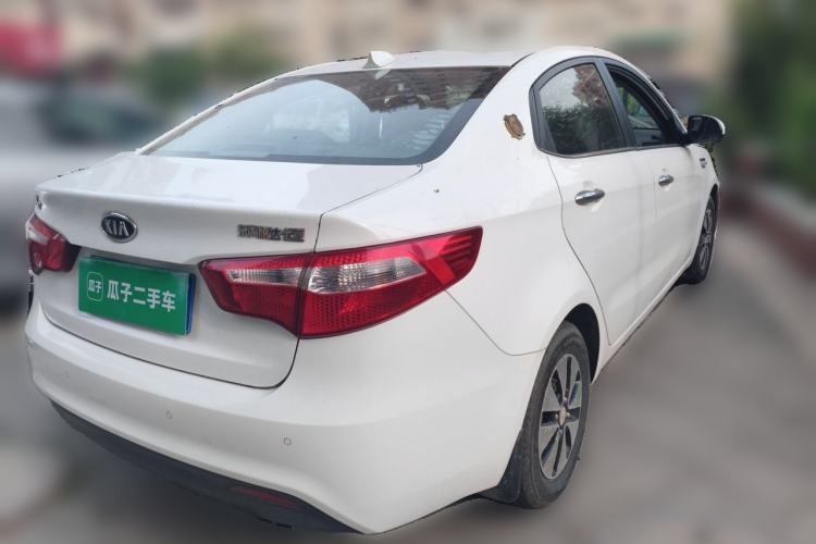 Used Kia K2 2011 Sedan 1.4L Manual Transmission GLS Rear Right 45 Deg